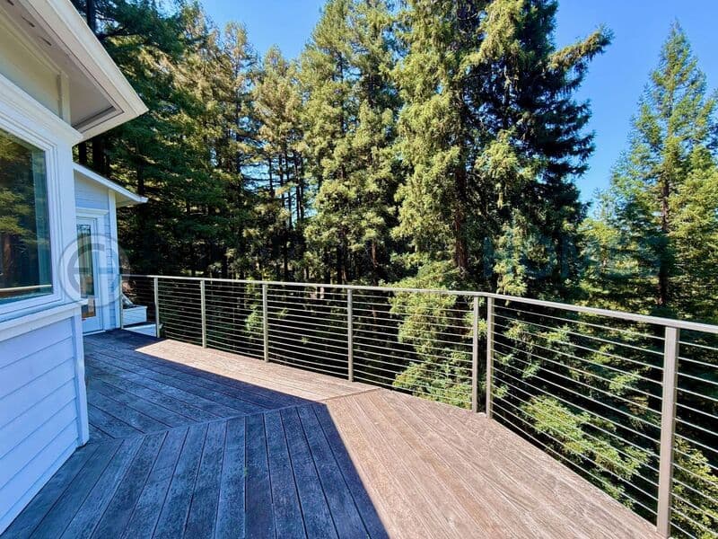 Kentfield House: 309 Crown Rd