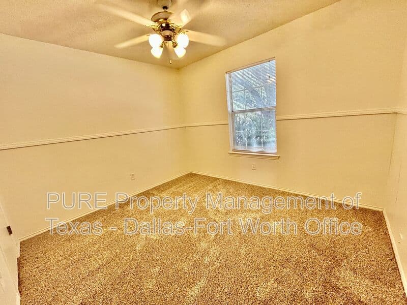 Burleson House: 824 Blue Ridge Drive