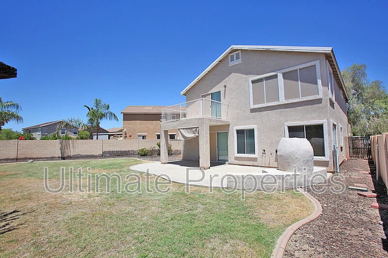 Litchfield Park House: 6132 N Florence Ave