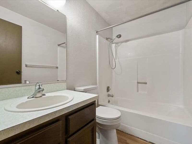 W. Richland House: 4601 Mallard Court