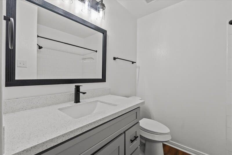 Dickinson Townhome: 2125 Aruba Calle