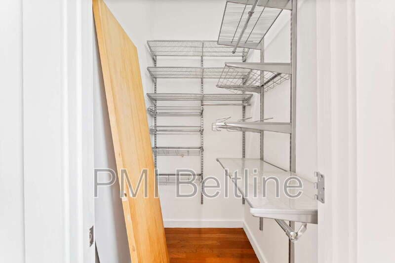 Atlanta Townhome: 988 Dekalb Ave NE