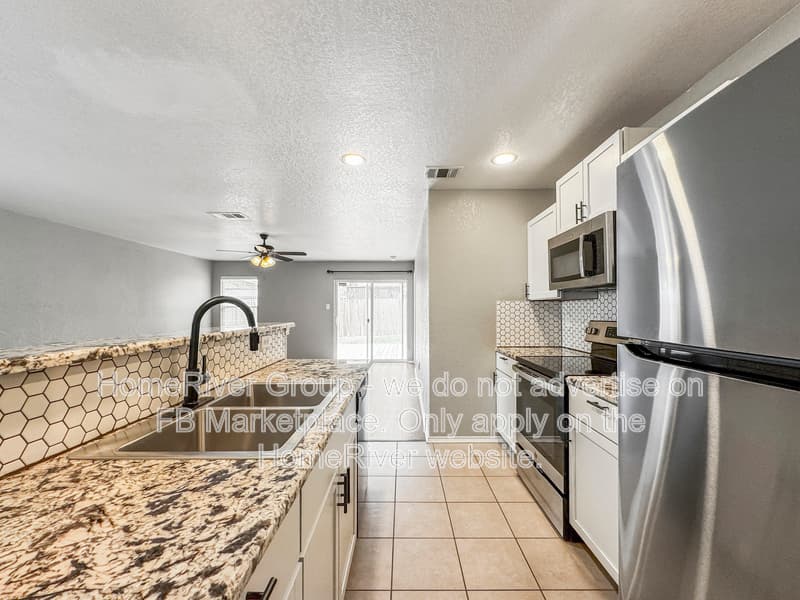 San Antonio House: 11314 Estufa Cyn
