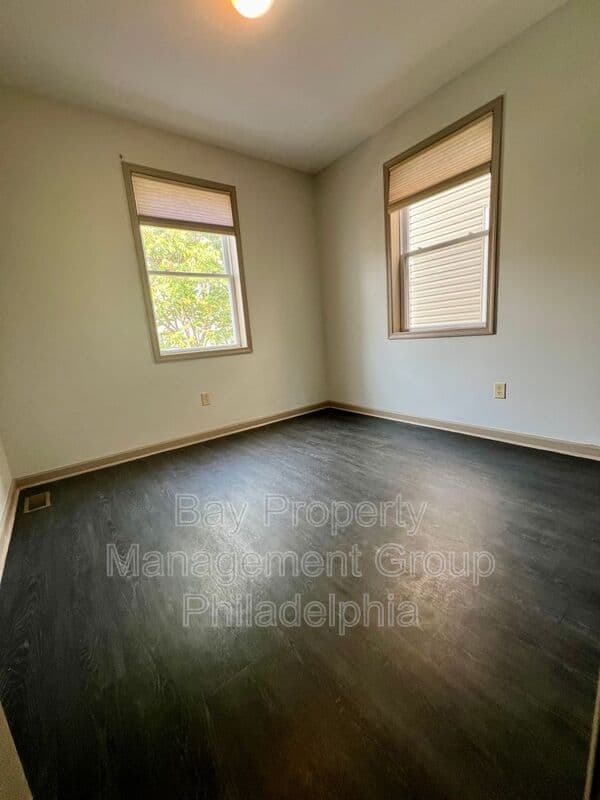 Philadelphia House: 2154 N Carlisle St