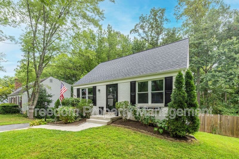 Woodbridge House: 5256 Sudberry Ln