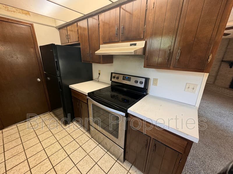 Tulsa House: 8506 East 56th St