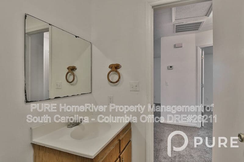 Orangeburg House: 705 Kings Rd.