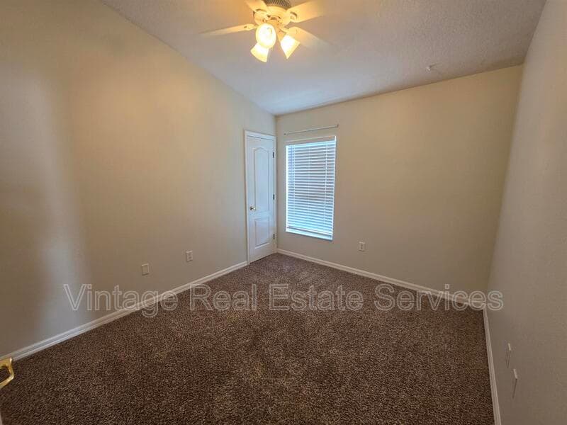 Gibsonton House: 6731 Lake Rochester Ln