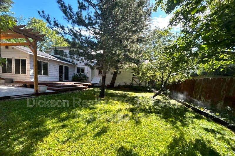 Reno House: 1155 Washington Street