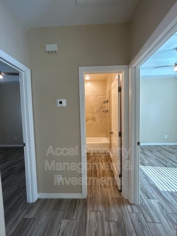 Mission Condo: 1008 W La Pointe