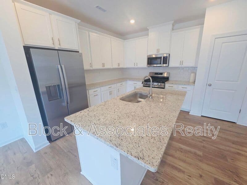 Wake Forest House: 8765 Wardle Ct