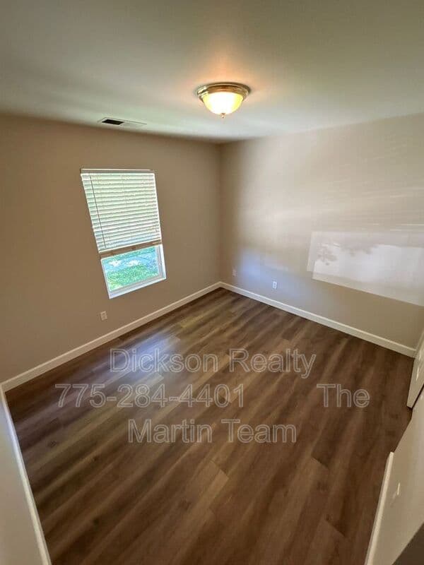 Reno House: 8930 Silverkist Drive