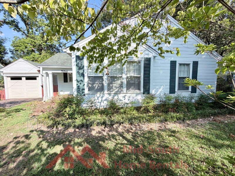 Memphis House: 594 South Graham Street