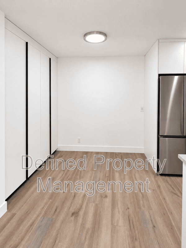 Los Angeles Condo: 3701 Hughes Ave
