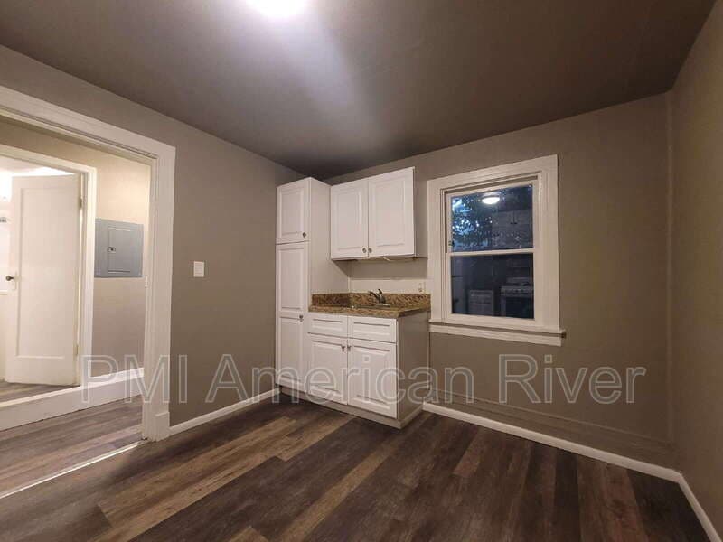Sacramento Condo: 1224 V Street