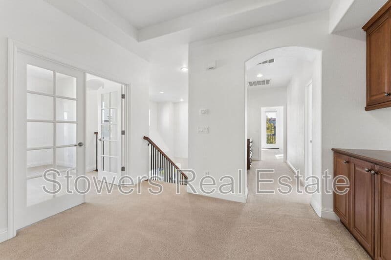 Danville House: 310 La Spezia