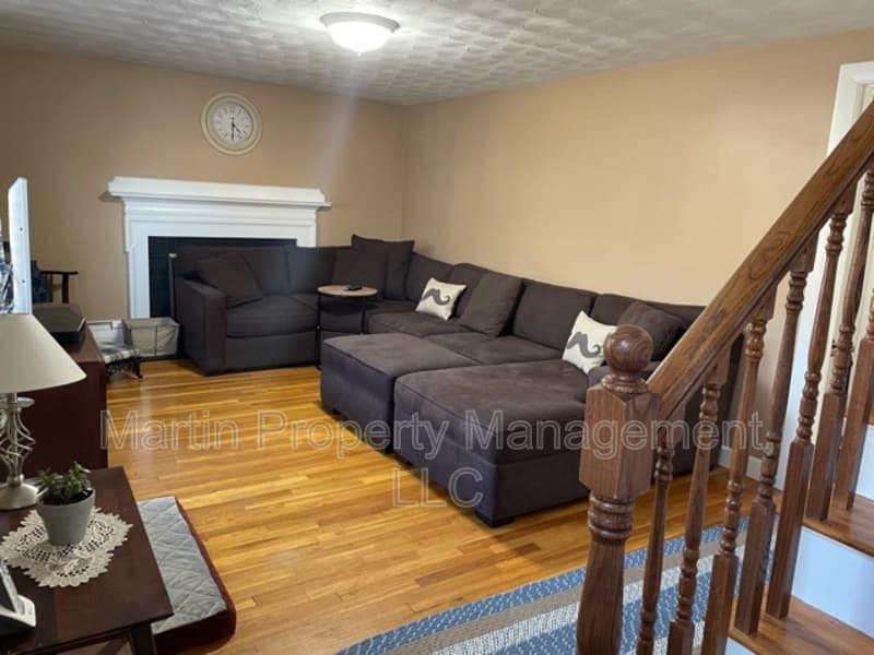 Wakefield House: 533 Water Street
