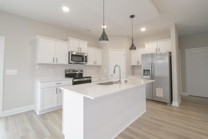 Clarksville House: 485 Herman Drive
