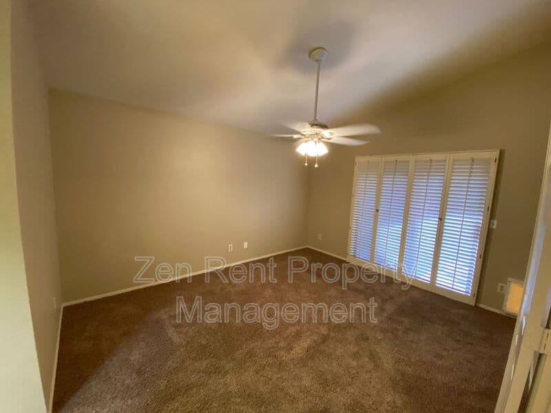 Gilbert House: 788 S Martinique Drive