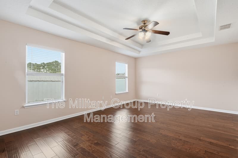 Green Cove Springs House: 2207 Gardenmoss Drive