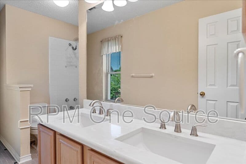 Plano House: 6752 Macintosh Drive