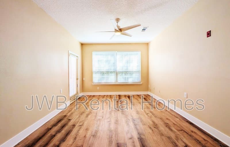 Jacksonville Condo: 10550 Baymeadows Rd #322