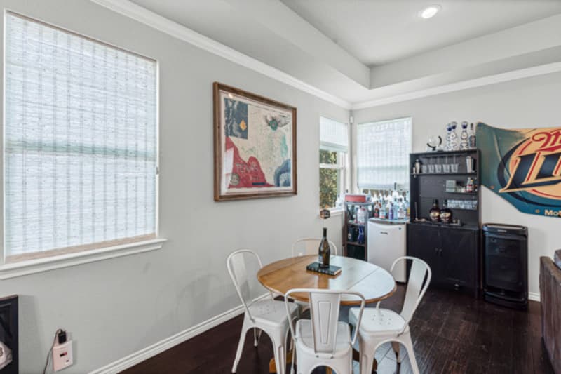 Fort Worth House: 2409 West Robert Street