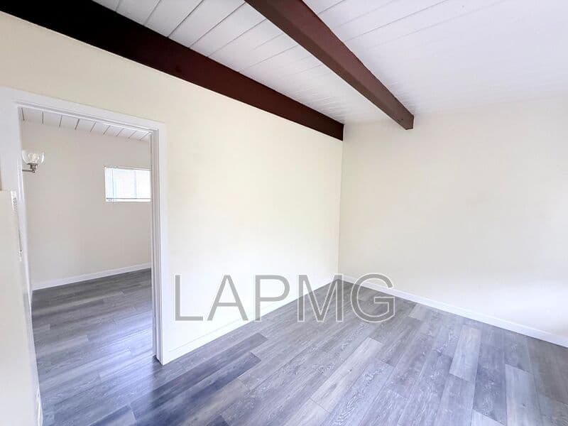 Pasadena House: 753 Worcester Ave.