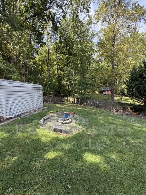 Raleigh House: 7010 Sorrell Lane - 3