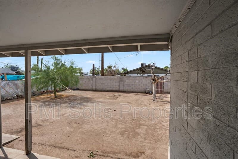 Phoenix House: 4672 North 30th Drive