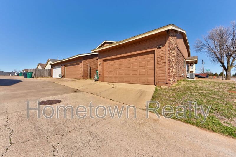 Oklahoma City House: 436 NE 115th Street