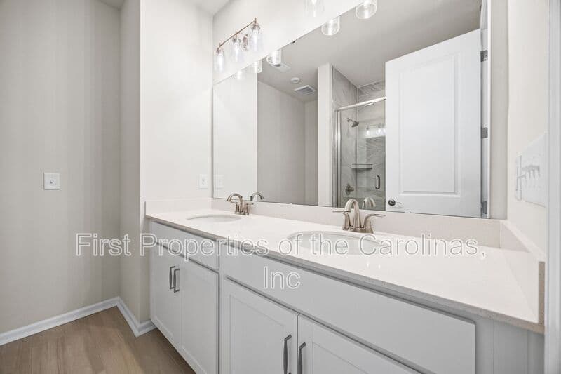 Charlotte Townhome: 5640 Kingspan Drive