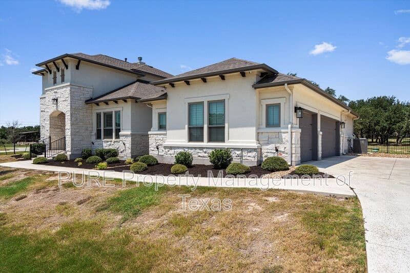 Georgetown House: 1138 Woodpark Lane