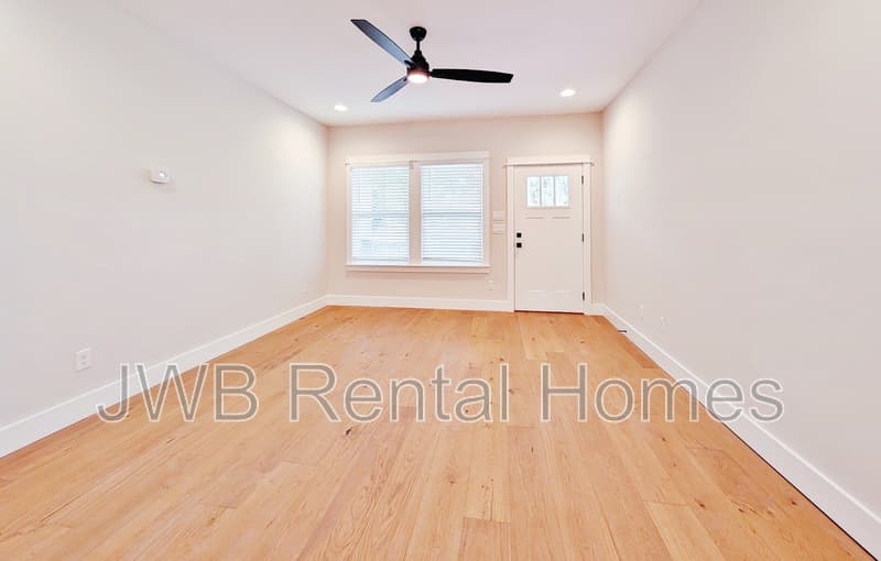 Jacksonville Condo: 1739 Market St