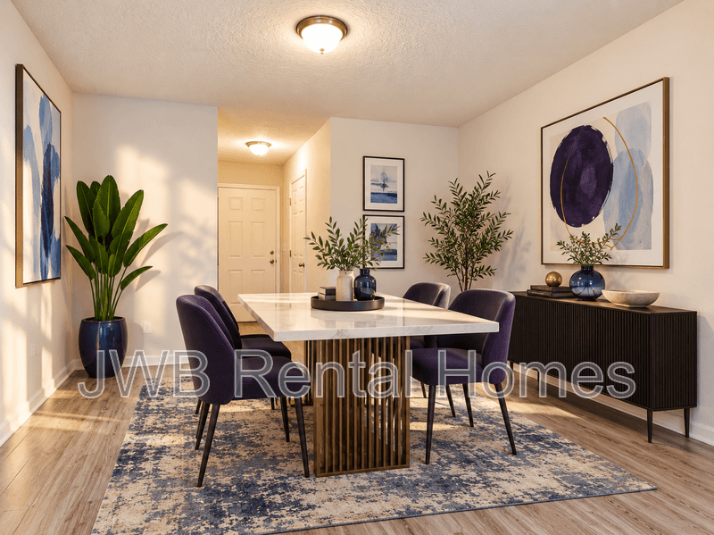 Jacksonville House: 8125 Free Ave