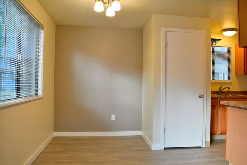 PORTLAND Condo: 525 NW 18TH AVE