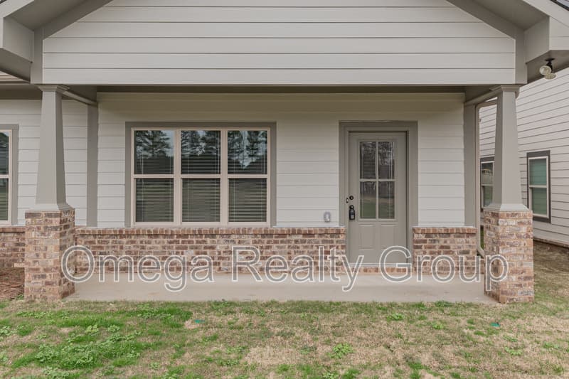 Morris House: 8608 Old Highway 31