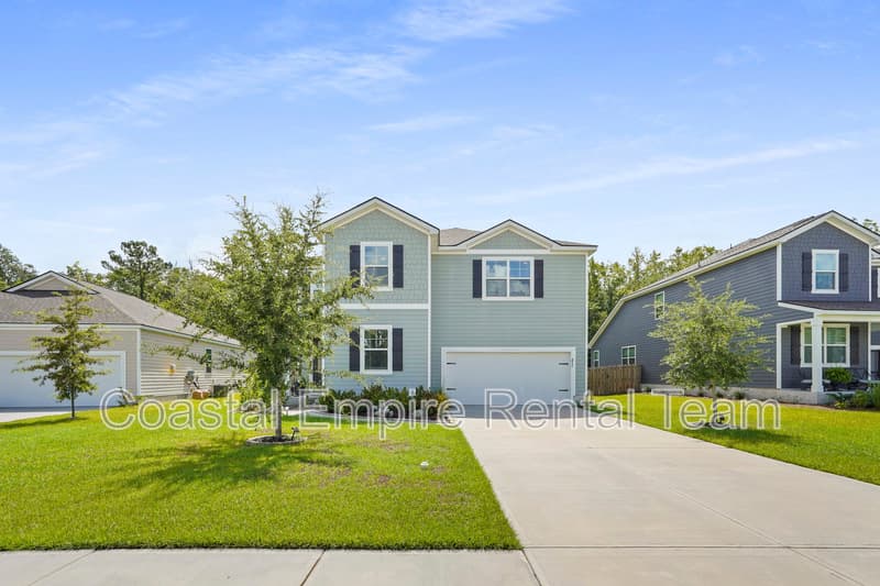 Richmond Hill House: 41 Gypsea Lane