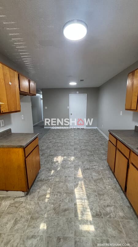 Memphis House: 1452 Ledger Rd