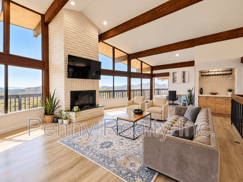 Escondido House: 9603 Indian Creek Way