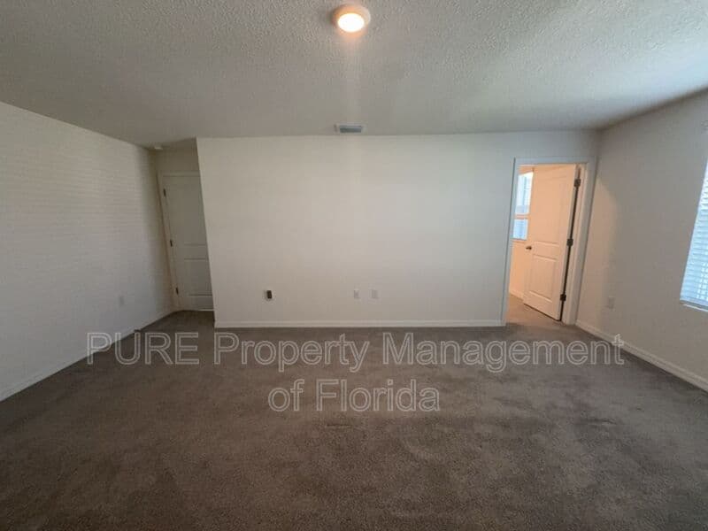 Ocala House: 5527 SW 43rd Ct