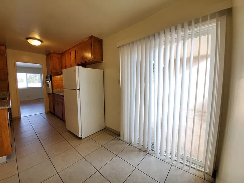 San Jose Condo: 230 E San Salvador St