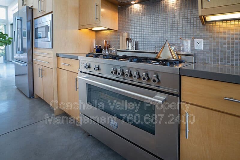 Palm Springs House: 2722 Alexander Club Drive