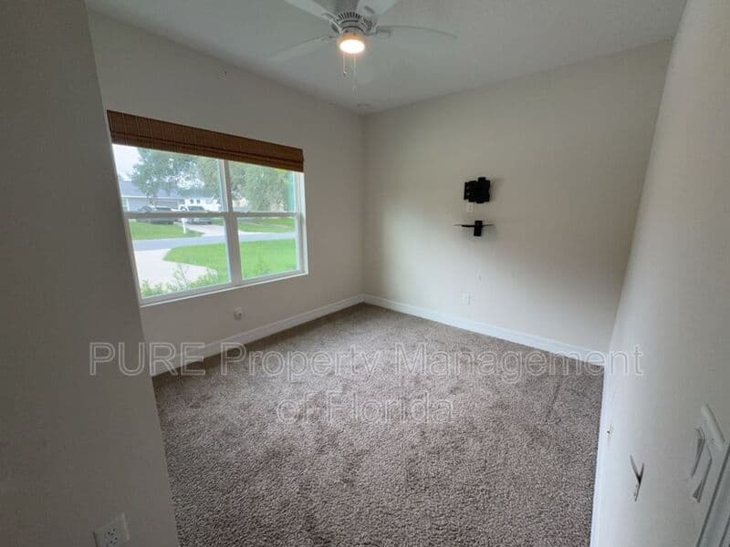 Ocala House: 13831 Sw 33rd Terr