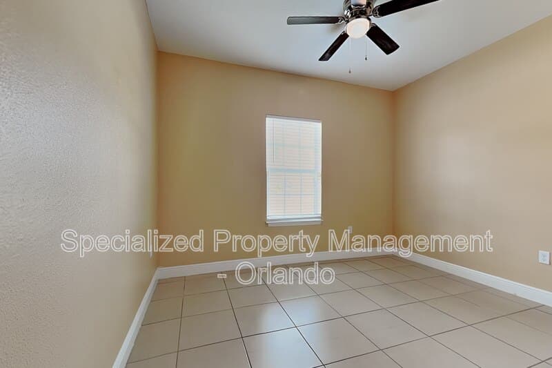 Ocala House: 5017 SW 165th Street Rd