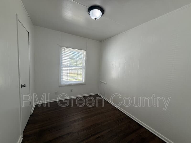 Tulsa House: 43 E 50th Ct N