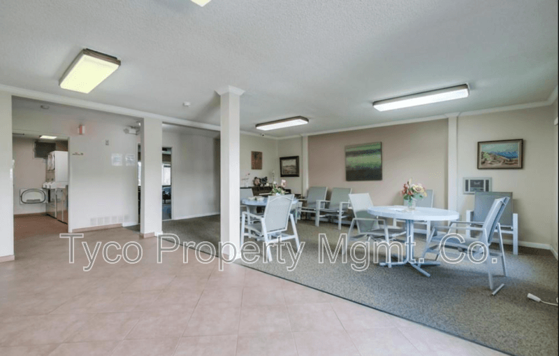 San Diego House: 6650 Amherst Street