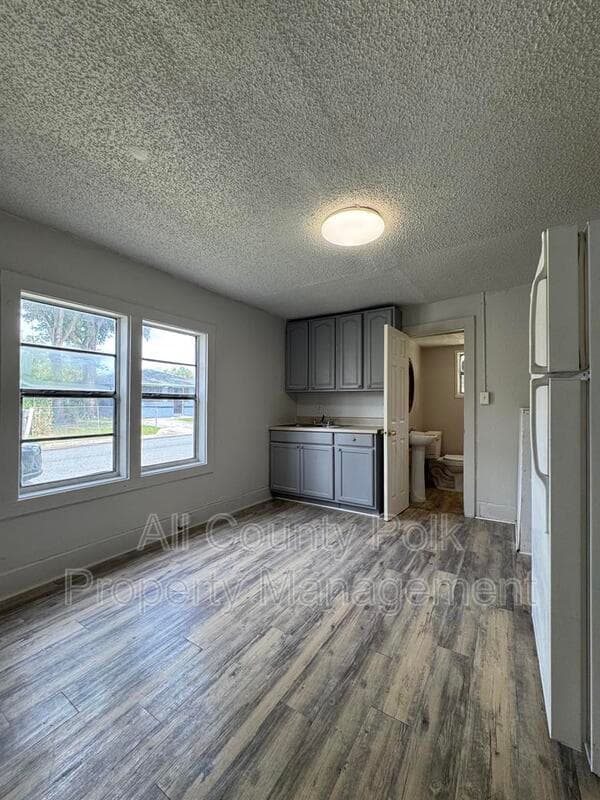 Lakeland Condo: 602 Emma St.