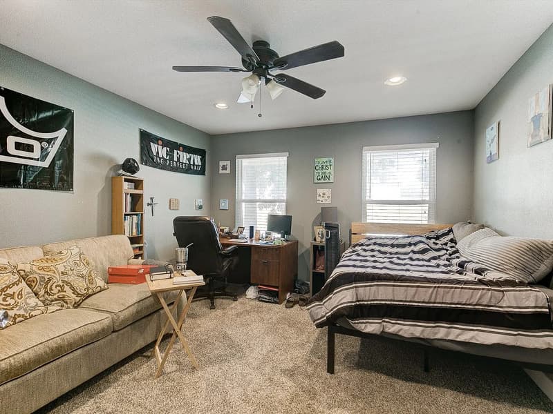 Fort Worth House: 2313 West Devitt Street
