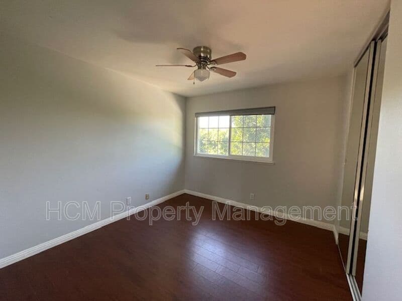 Irvine House: 3651 Claremont St